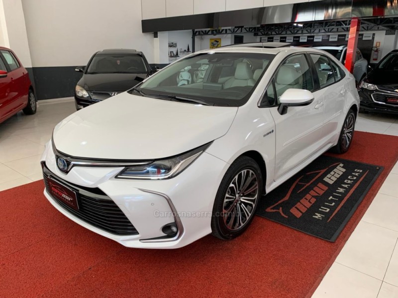 COROLLA 1.8 ALTIS PREMIUM 16V HÍBRIDO 4P AUTOMÁTICO