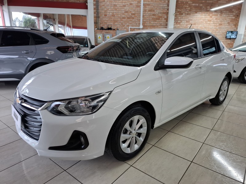 ONIX 1.0	LT PLUS 8V TURBO FLEX 4P AUTOMÁTICO - 2020 - FARROUPILHA