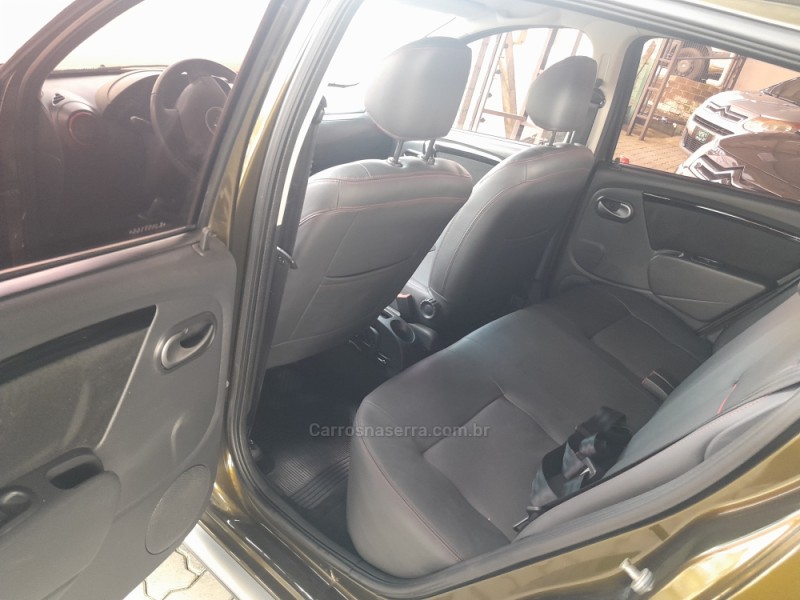 SANDERO 1.6 STEPWAY INTENSE X-TRONIC 16V FLEX 4P AUTOMÁTICO - 2014 - CAXIAS DO SUL