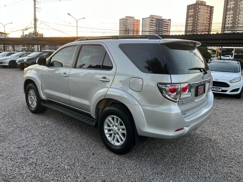 HILUX SW4 3.0 SRV 4X4 16V TURBO INTERCOOLER DIESEL 4P AUTOMÁTICO - 2013 - CAXIAS DO SUL