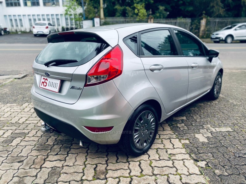 FIESTA 1.6 SE HATCH 16V FLEX 4P MANUAL - 2017 - NOVO HAMBURGO