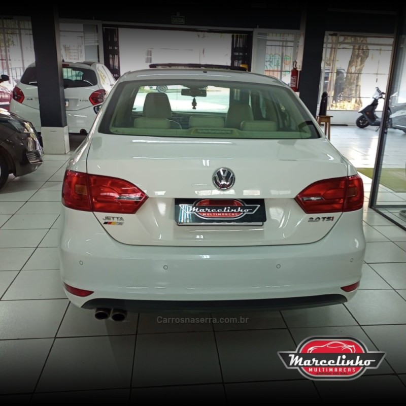 JETTA 2.0 TSI HIGHLINE 200CV GASOLINA 4P TIPTRONIC - 2013 - CAXIAS DO SUL