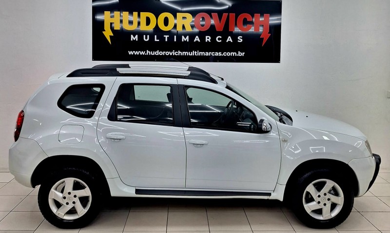 DUSTER 1.6 DYNAMIQUE 4X2 16V FLEX 4P MANUAL - 2015 - CAXIAS DO SUL