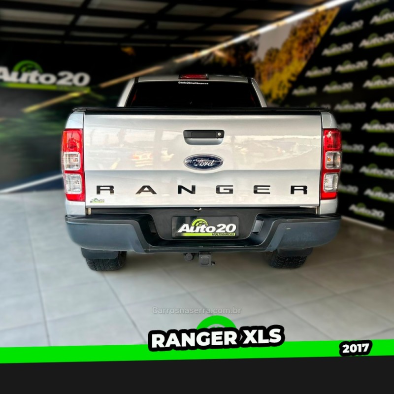 RANGER 2.2 XLS 4X4 CD 16V DIESEL 4P MANUAL - 2017 - TAQUARA