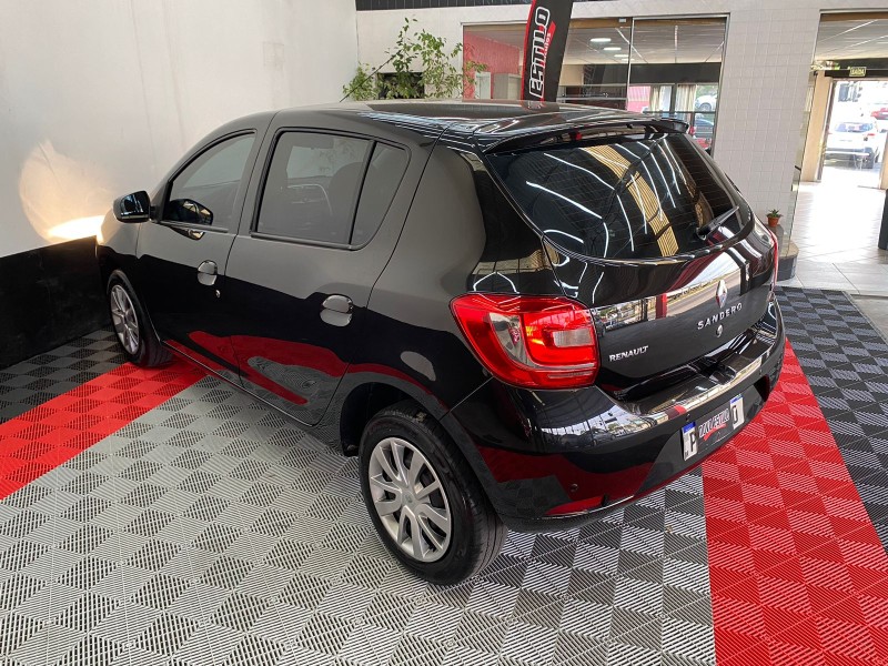 SANDERO 1.6 EXPRESSION 8V FLEX 4P MANUAL - 2015 - CAXIAS DO SUL