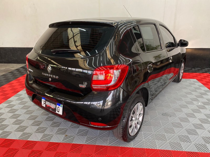 SANDERO 1.6 EXPRESSION 8V FLEX 4P MANUAL - 2015 - CAXIAS DO SUL