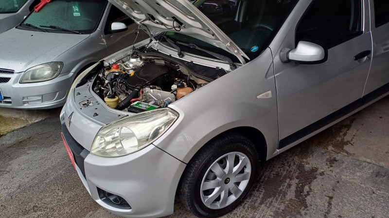 SANDERO 1.6 EXPRESSION 8V FLEX 4P MANUAL - 2013 - CAXIAS DO SUL