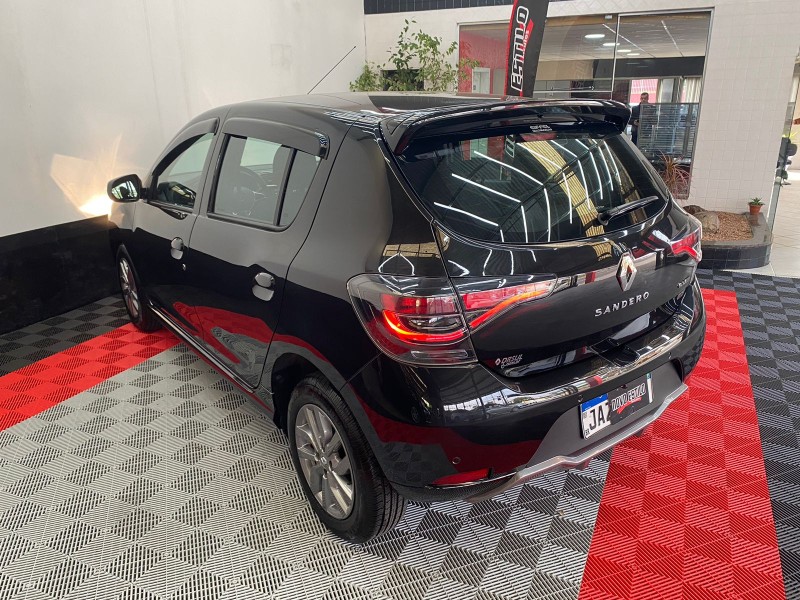 SANDERO 1.0 12V GT LINE LIMITED FLEX 4P MANUAL - 2022 - CAXIAS DO SUL