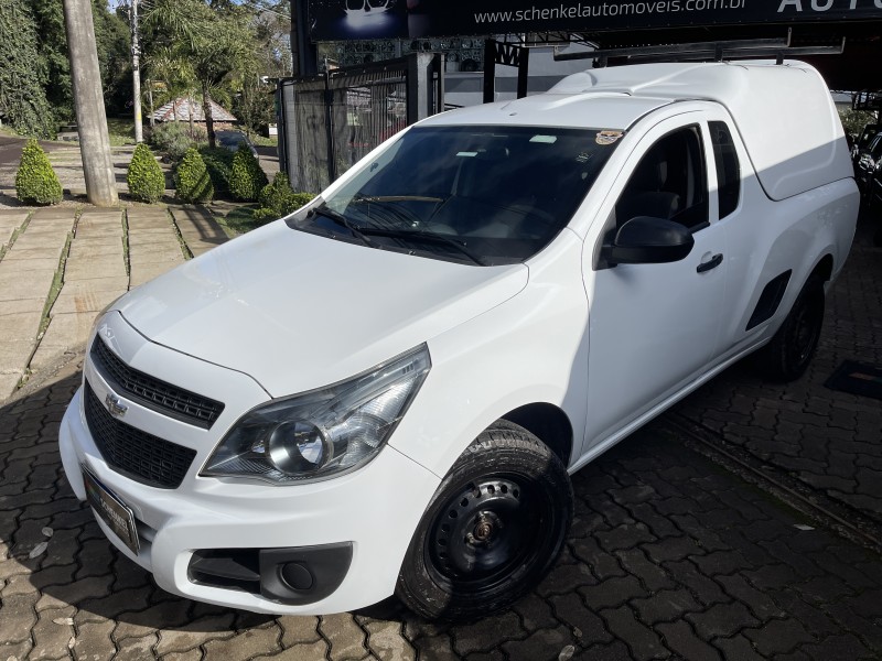 MONTANA 1.4 MPFI LS CS 8V FLEX 2P MANUAL - 2014 - NOVA PETRóPOLIS