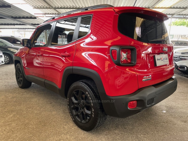 RENEGADE 2.0 16V TURBO DIESEL LONGITUDE 4P 4X4 AUTOMÁTICO - 2016 - CAXIAS DO SUL