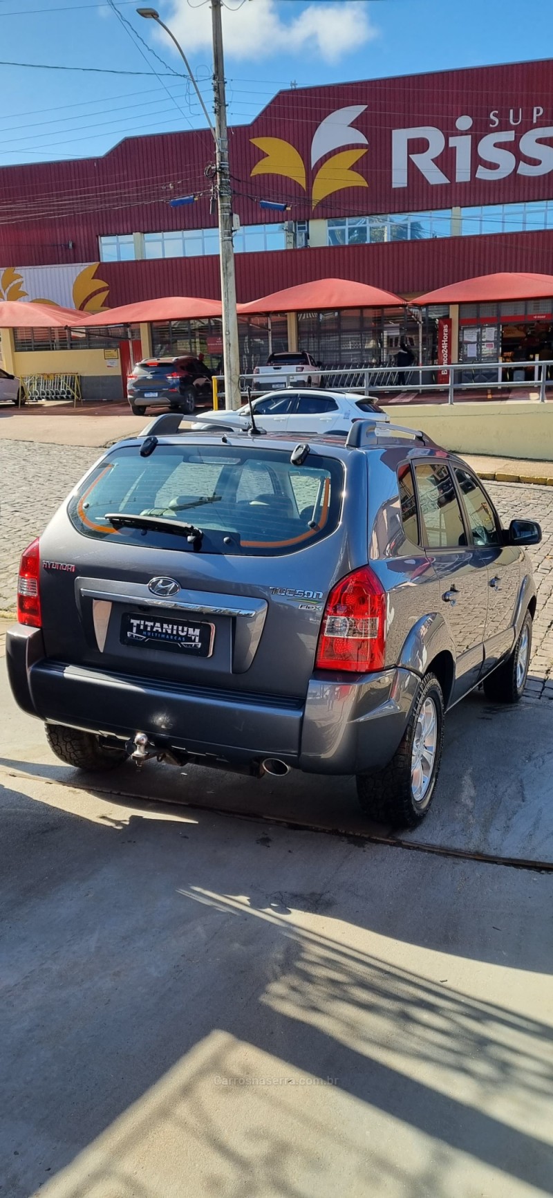 TUCSON 2.0 MPFI GLS 16V 143CV 2WD GASOLINA 4P AUTOMÁTICO - 2017 - SãO FRANCISCO DE PAULA