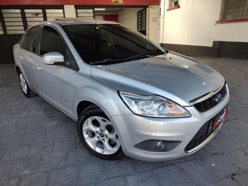 FOCUS 2.0 TITANIUM SEDAN 16V FLEX 4P AUTOMÁTICO - 2013 - CAXIAS DO SUL