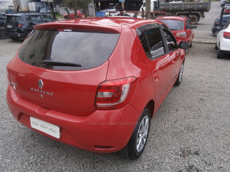 SANDERO 1.0 EXPRESSION 16V FLEX 4P MANUAL - 2017 - FARROUPILHA