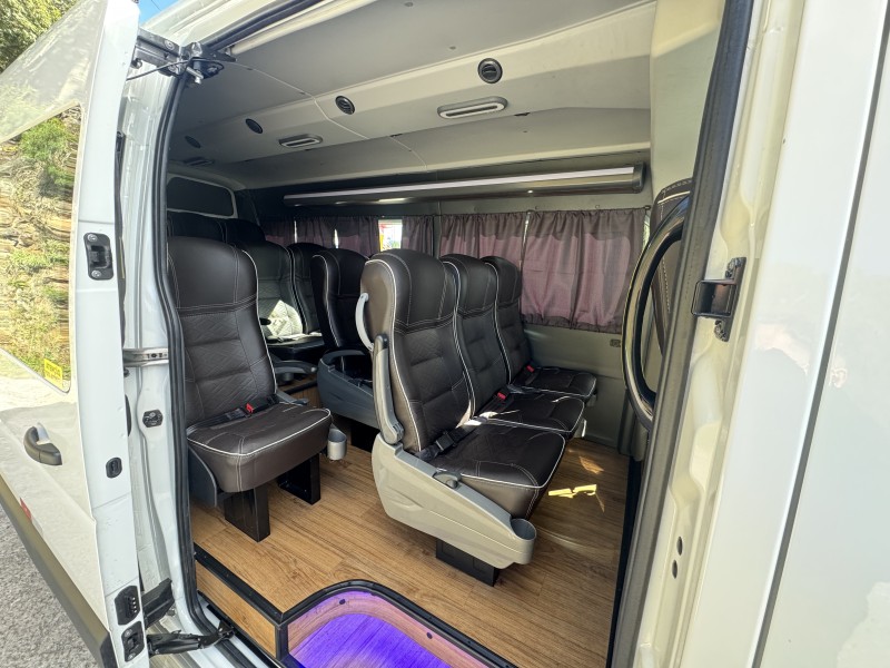 MASTER 2.3 DCI MINIBUS EXECUTIVE L3H2 16 LUGARES 16V DIESEL 4P MANUAL - 2026 - CAXIAS DO SUL