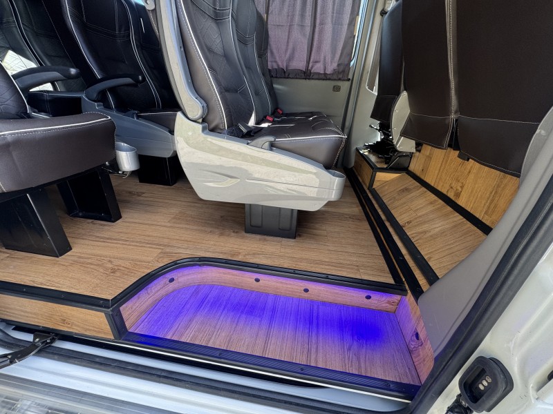 MASTER 2.3 DCI MINIBUS EXECUTIVE L3H2 16 LUGARES 16V DIESEL 4P MANUAL - 2026 - CAXIAS DO SUL
