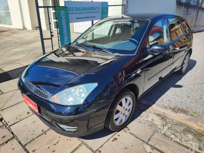 FOCUS 1.6 GLX 8V GASOLINA 4P MANUAL - 2007 - FARROUPILHA