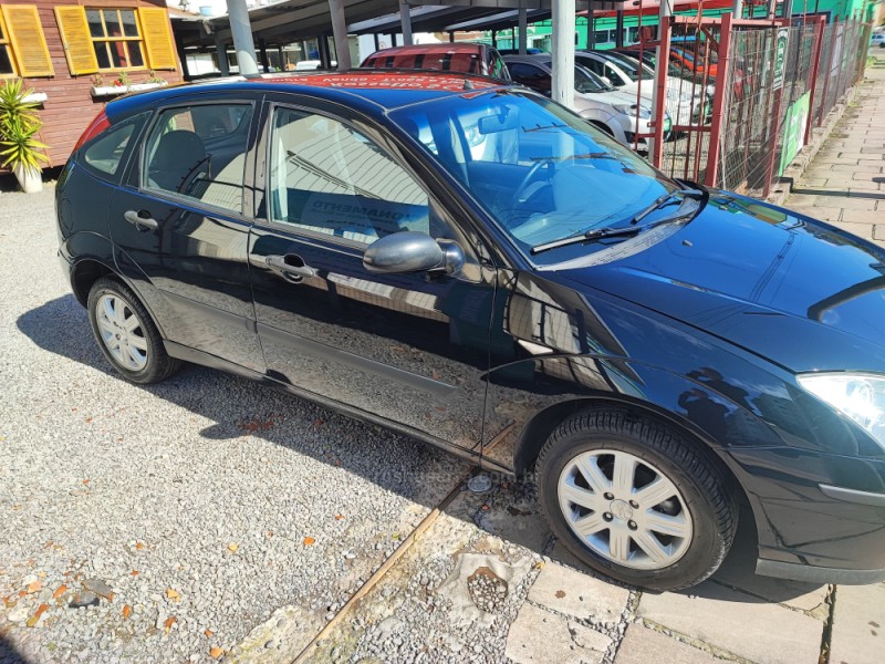 FOCUS 1.6 GLX 8V GASOLINA 4P MANUAL - 2007 - FARROUPILHA