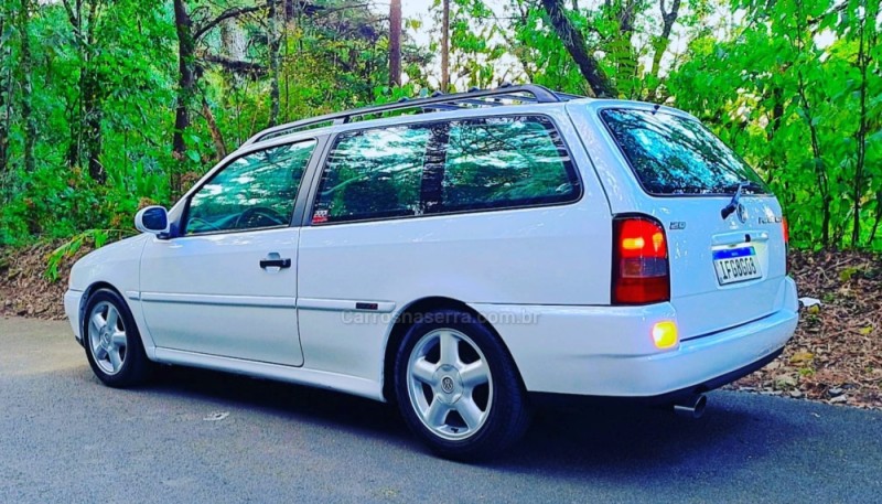 PARATI 2.0 GLSI 8V GASOLINA 2P MANUAL - 1996 - CAXIAS DO SUL