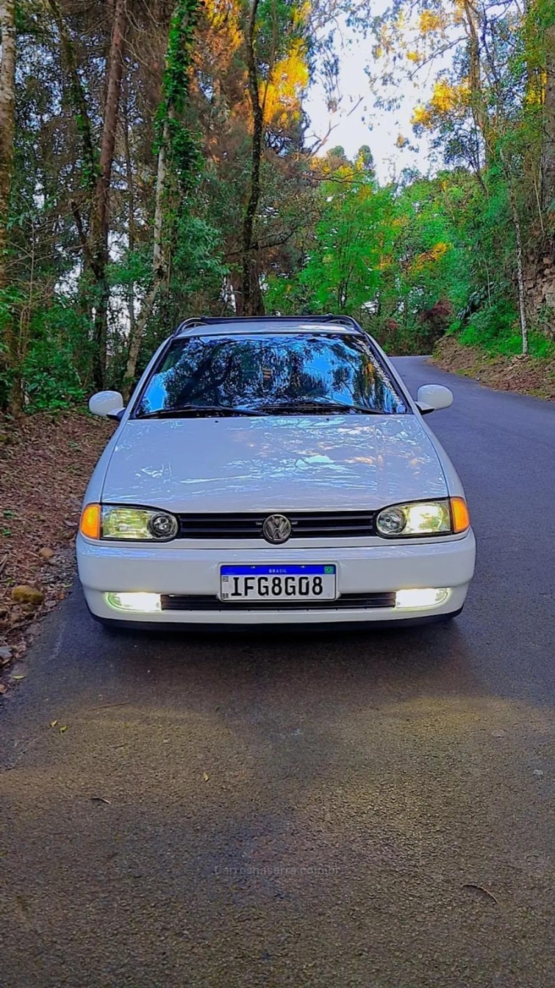 PARATI 2.0 GLSI 8V GASOLINA 2P MANUAL - 1996 - CAXIAS DO SUL