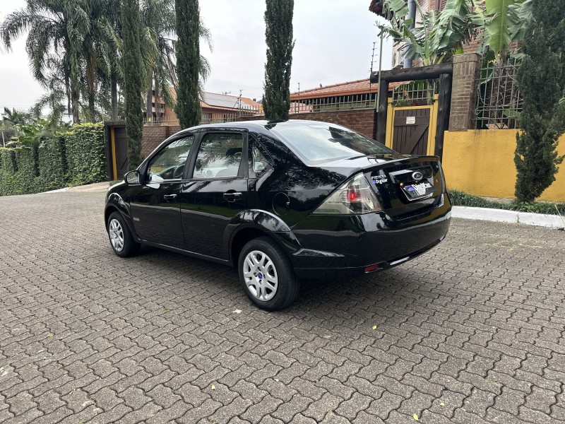 FIESTA 1.6 SE SEDAN 16V FLEX 4P MANUAL - 2012 - LAJEADO