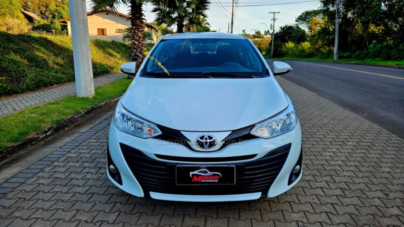 YARIS 1.5 XL SEDAN 16V FLEX 4P AUTOMÁTICO - 2019 - IVOTI