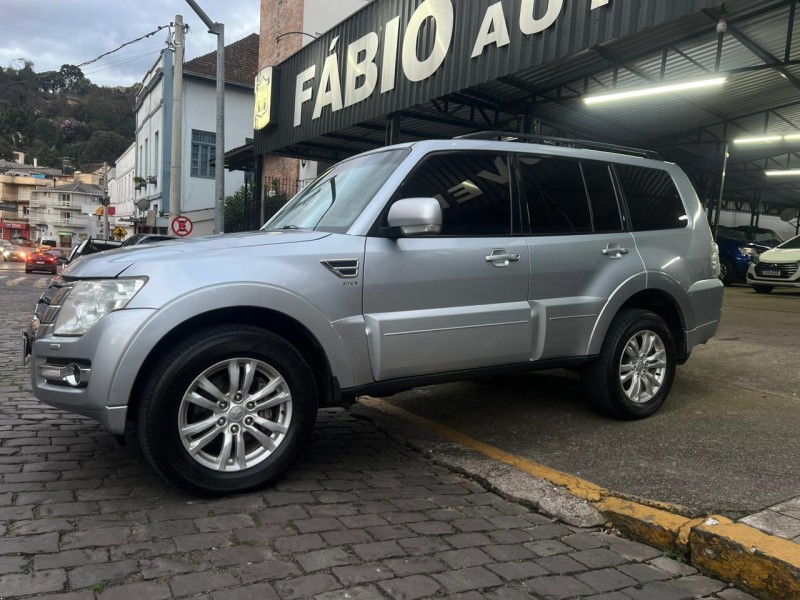 pajero full 3.2 hpe 4x4 16v turbo intercooler diesel 4p automatico 2018 garibaldi