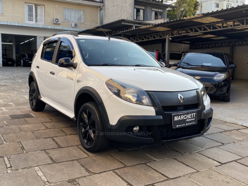 SANDERO 1.6 STEPWAY 16V FLEX 4P AUTOMÁTICO - 2014 - CAXIAS DO SUL