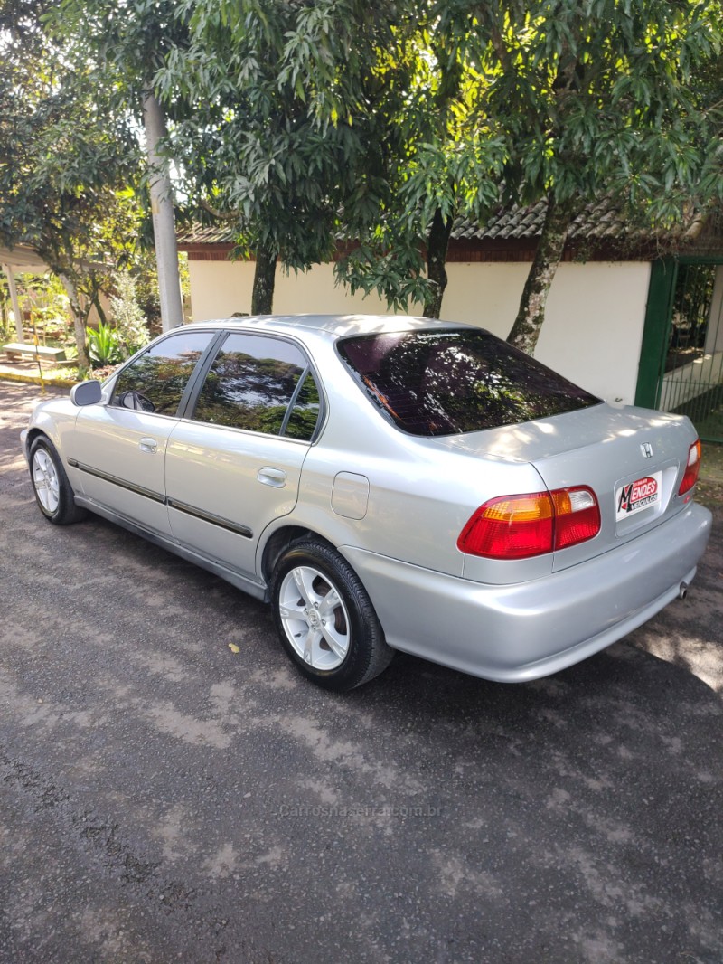 CIVIC 1.6 LX 16V GASOLINA 4P AUTOMÁTICO - 2000 - TRêS COROAS