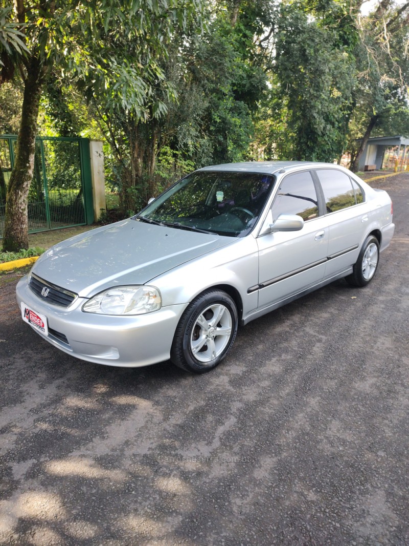 CIVIC 1.6 LX 16V GASOLINA 4P AUTOMÁTICO - 2000 - TRêS COROAS