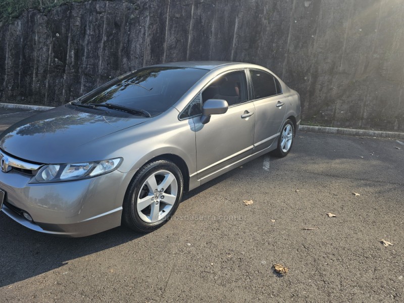 CIVIC 1.8 LXS 16V GASOLINA 4P AUTOMÁTICO - 2007 - BENTO GONçALVES