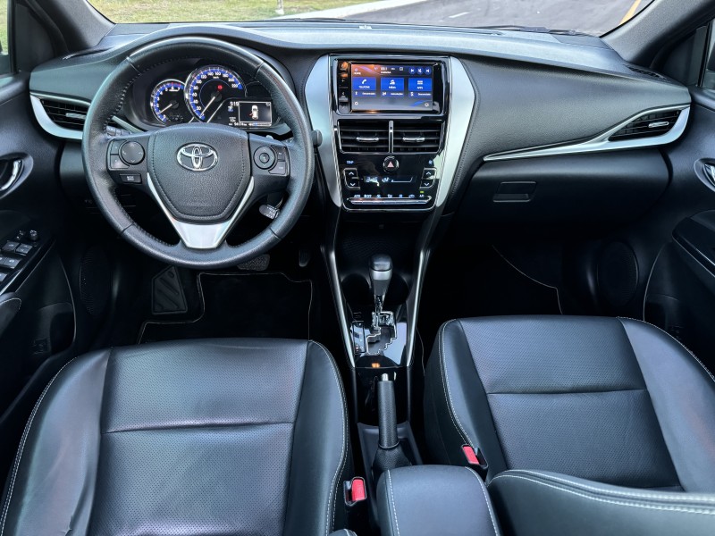 YARIS 1.5 XLS FLEX 4P AUTOMÁTICO - 2019 - CARLOS BARBOSA