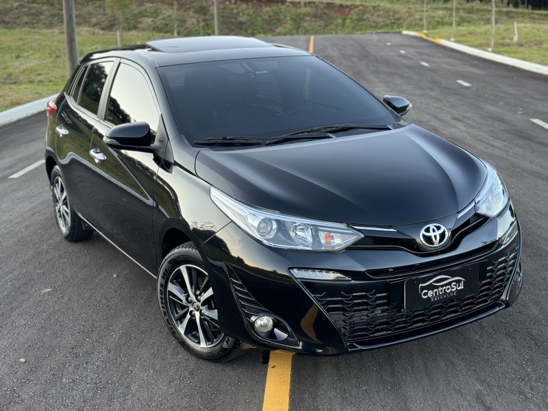 YARIS 1.5 XLS FLEX 4P AUTOMÁTICO