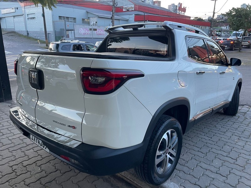 TORO 2.0 16V TURBO DIESEL VOLCANO 4WD AUTOMÁTICO - 2017 - CAXIAS DO SUL