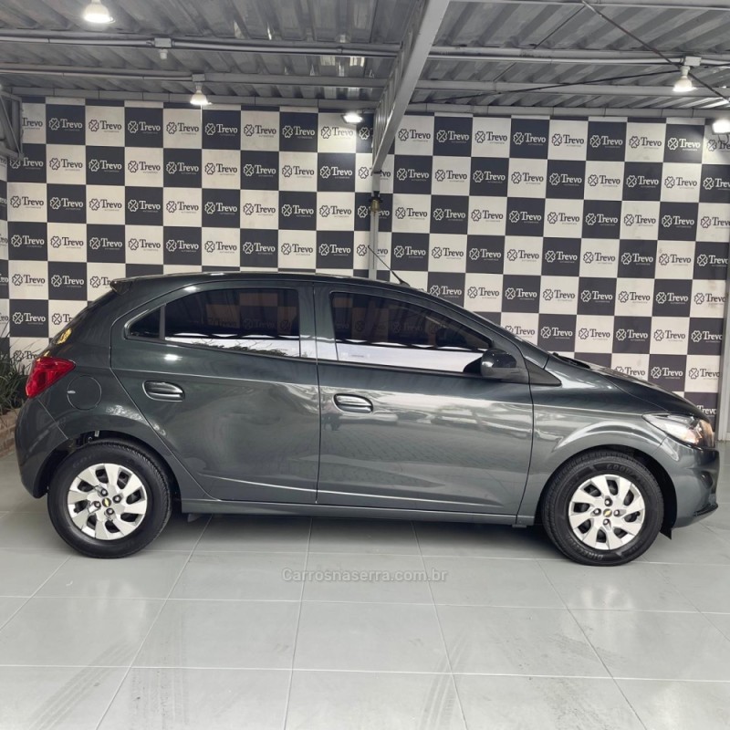 ONIX 1.0 LT 12V FLEX 4P MANUAL - 2019 - TAQUARA