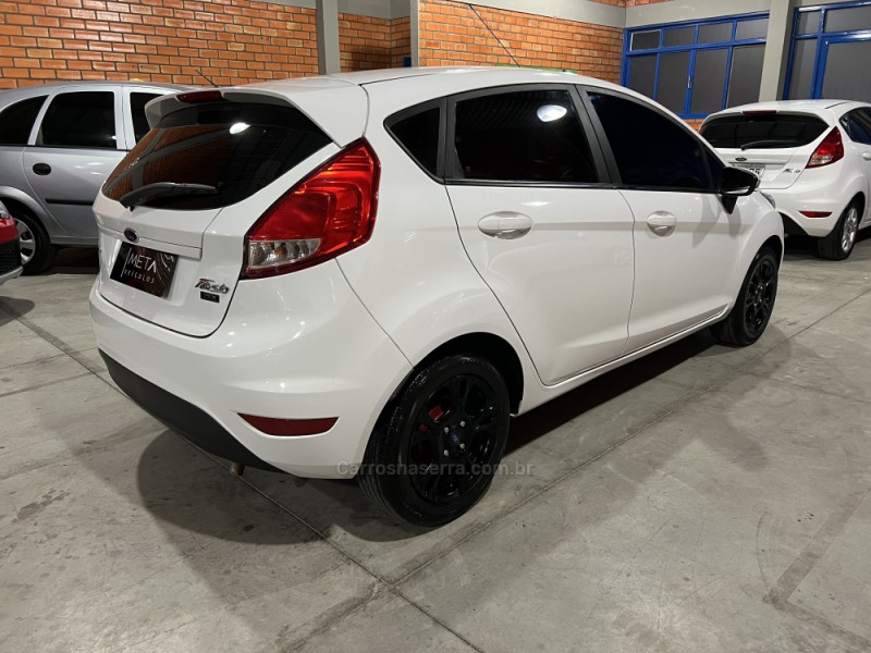 FIESTA 1.6 SE HATCH 16V FLEX 4P MANUAL - 2015 - BENTO GONçALVES