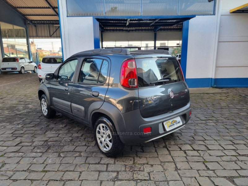 UNO 1.0 WAY 8V FLEX 4P MANUAL - 2013 - VACARIA