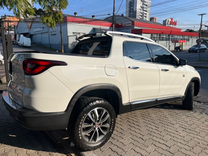 TORO 2.0 16V TURBO DIESEL VOLCANO 4WD AUTOMÁTICO - 2020 - CAXIAS DO SUL