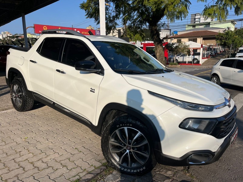 TORO 2.0 16V TURBO DIESEL VOLCANO 4WD AUTOMÁTICO - 2020 - CAXIAS DO SUL