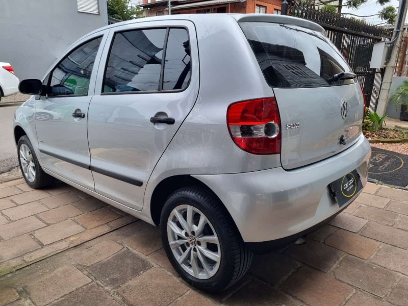 FOX 1.6 MI PLUS 8V FLEX 4P MANUAL - 2006 - CAXIAS DO SUL