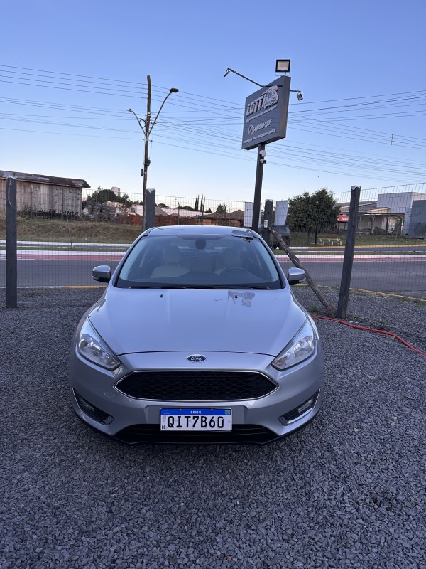 FOCUS 2.0 SE HATCH 16V FLEX 4P AUTO - 2018 - FARROUPILHA