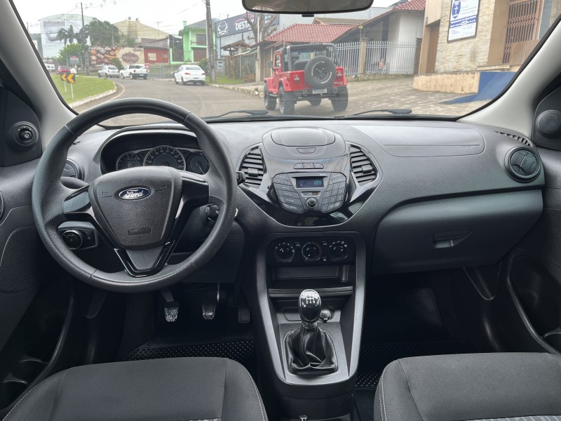 KA 1.5 SE 16V FLEX 4P MANUAL - 2015 - DOIS IRMãOS