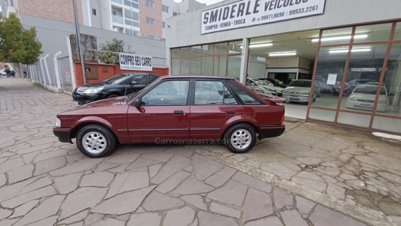 ESCORT 1.8 SW GLX 16V GASOLINA 4P MANUAL - 1992 - FLORES DA CUNHA