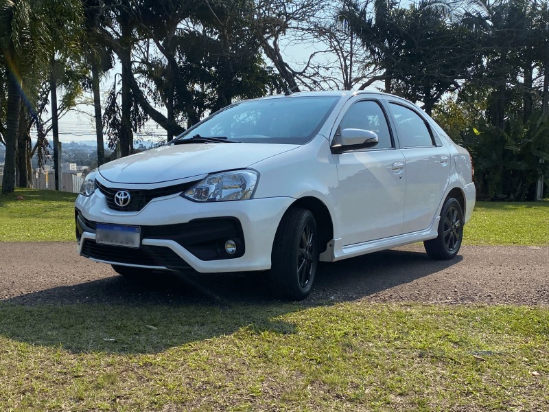 ETIOS 1.5 XLS SEDAN 16V FLEX 4P AUTOMÁTICO - 2018 - LAJEADO