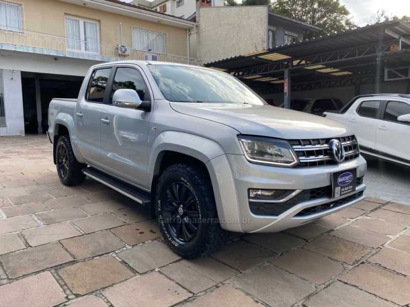 AMAROK 2.0 HIGHLINE 4X4 CD 16V TURBO INTERCOOLER DIESEL 4P AUTOMÁTICO