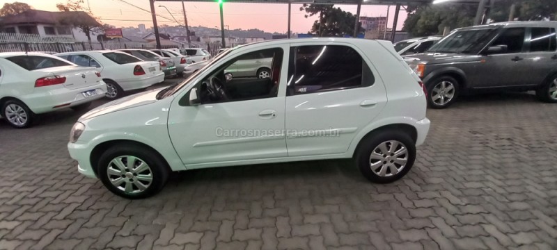 CELTA 1.0 MPFI LT 8V FLEX 4P MANUAL - 2012 - CAXIAS DO SUL