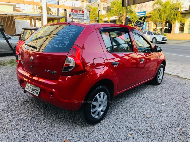 SANDERO 1.0 AUTHENTIQUE 16V FLEX 4P MANUAL - 2011 - CAXIAS DO SUL