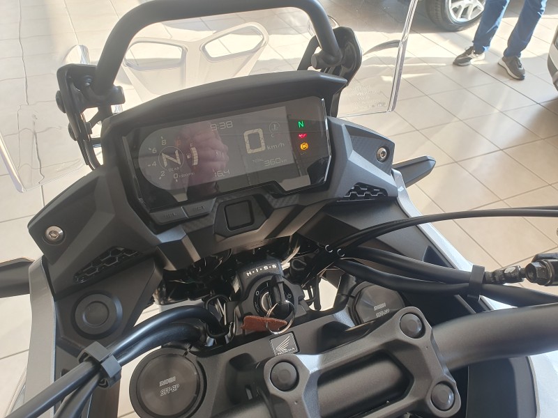 CB 500 X - 2023 - NOVA PETRóPOLIS