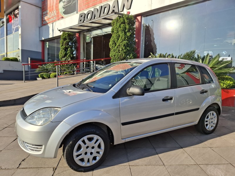 FIESTA 1.0 MPI PERSONNALITÉ 8V FLEX 4P MANUAL - 2003 - FARROUPILHA