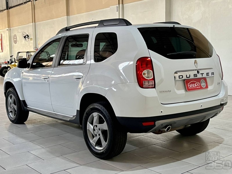 DUSTER 2.0 DYNAMIQUE 4X4 16V FLEX 4P MANUAL - 2014 - ESTâNCIA VELHA