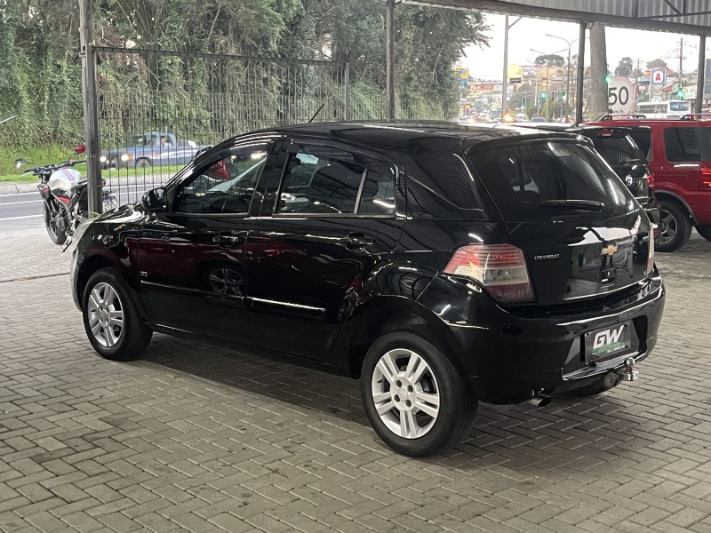 AGILE 1.4 MPFI LTZ 8V FLEX 4P MANUAL - 2011 - CAXIAS DO SUL